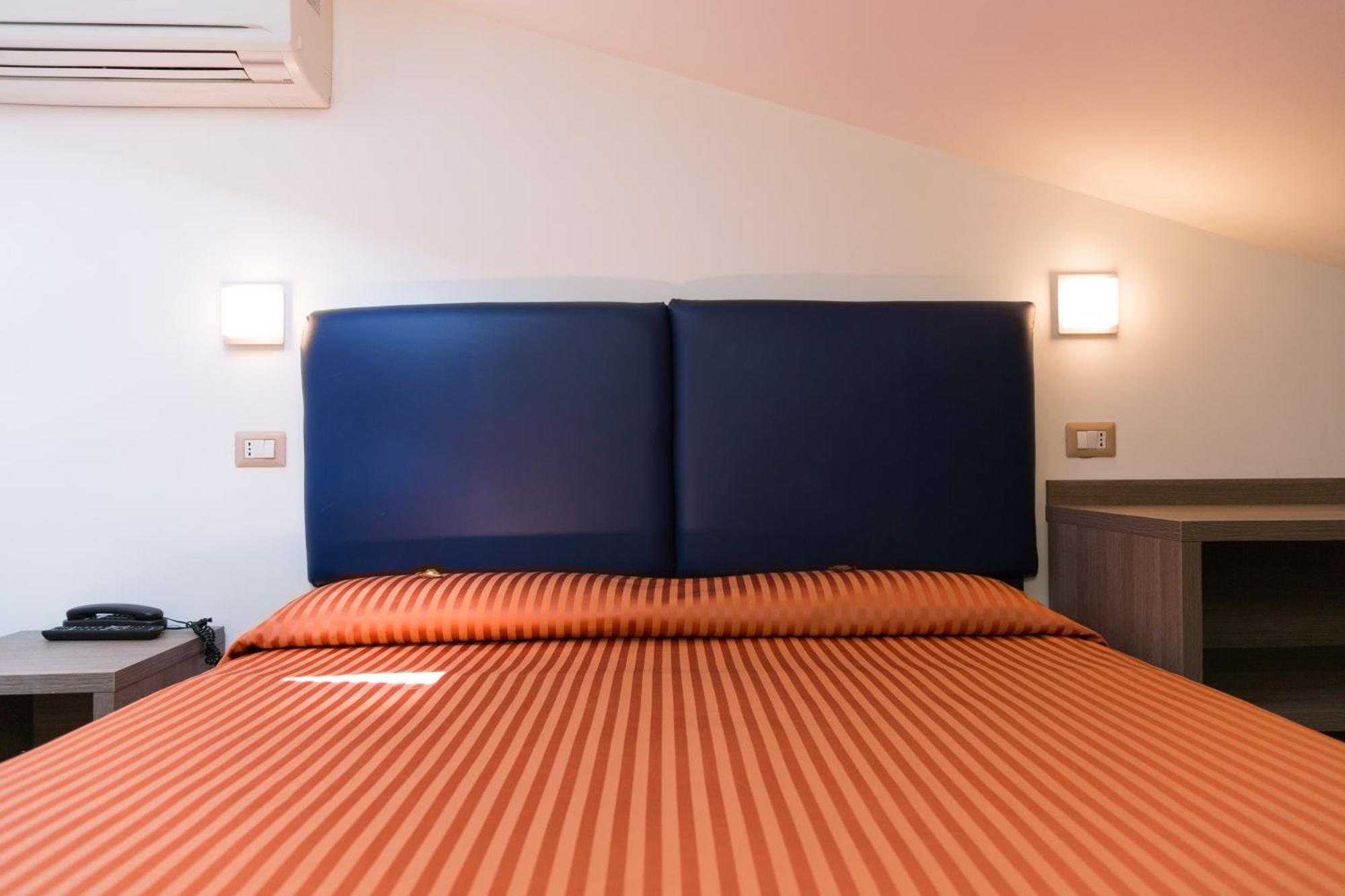 Hotel Miramare Pineto Ngoại thất bức ảnh